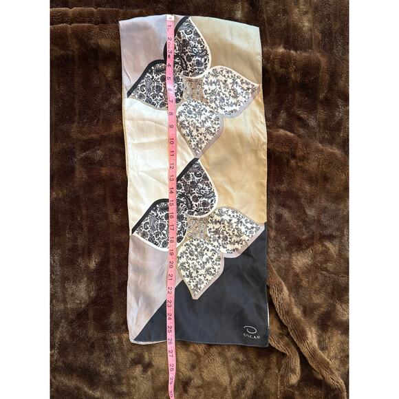 Oscar Black, Cream, Tan Floral Print Scarf 11" x 52" PRISTINE! - Picture 5 of 5